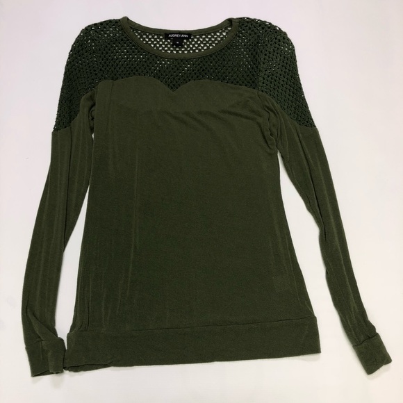 Green Mesh lightweight top - Picture 1 of 2
